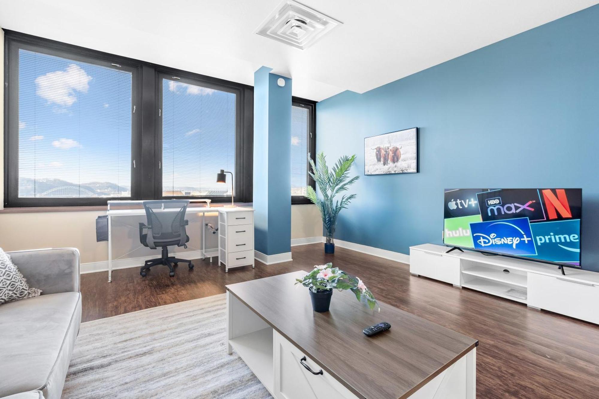 Luxury High Rise 1Bd River Views Downtown Pittsburgh Bagian luar foto